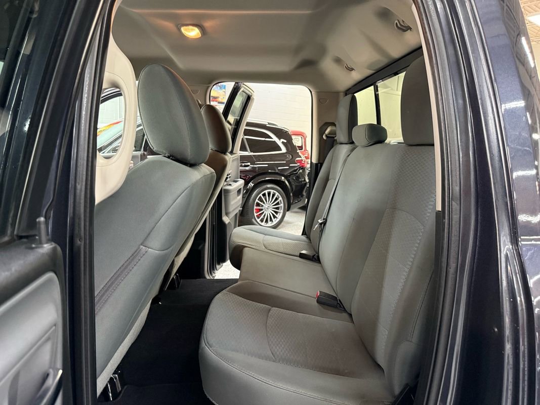 Used 2016 RAM 1500 Classic SLT image 16