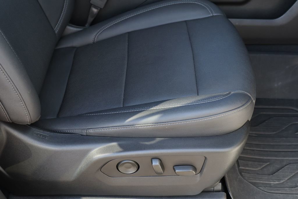 Used 2022 GMC Sierra 1500 SLT w/ SLT Premium Plus Package image 28