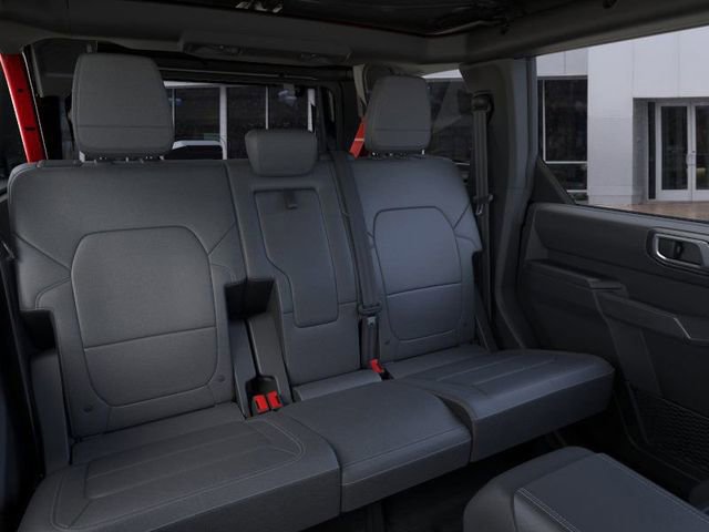 New 2025 Ford Bronco Badlands image 11