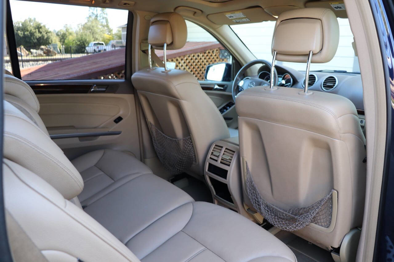 Used 2012 Mercedes-Benz GL 450 4MATIC image 39