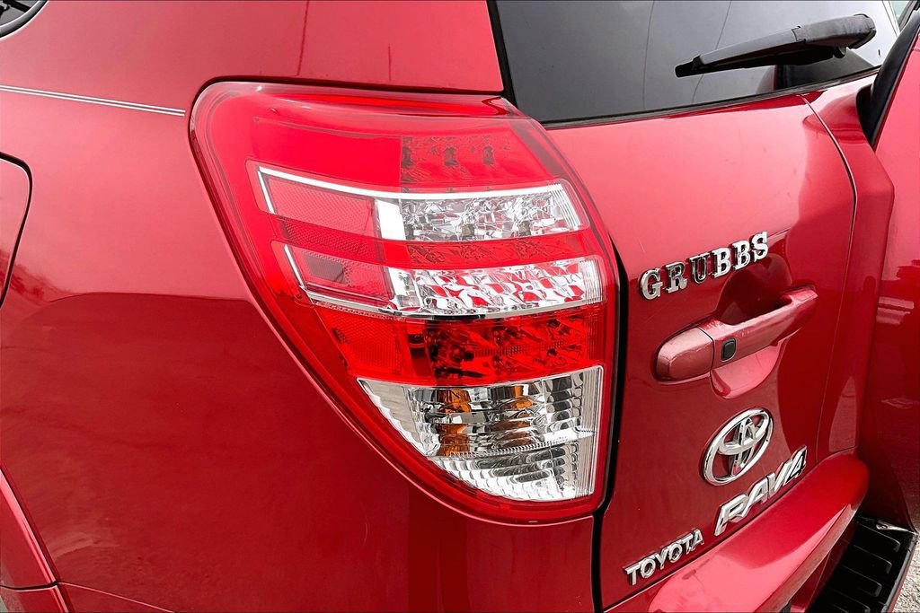 Used 2010 Toyota RAV4 Limited image 42