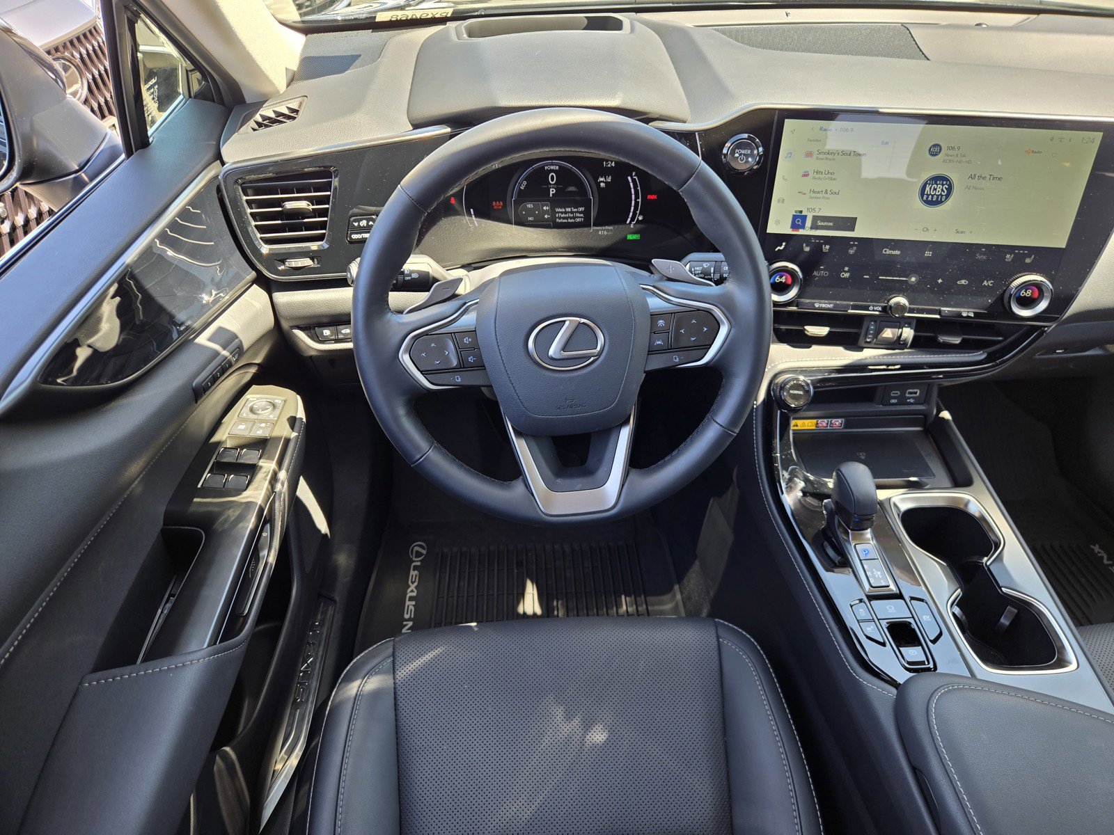 Used 2025 Lexus NX 350h AWD w/ Accessory Package (2T) image 13