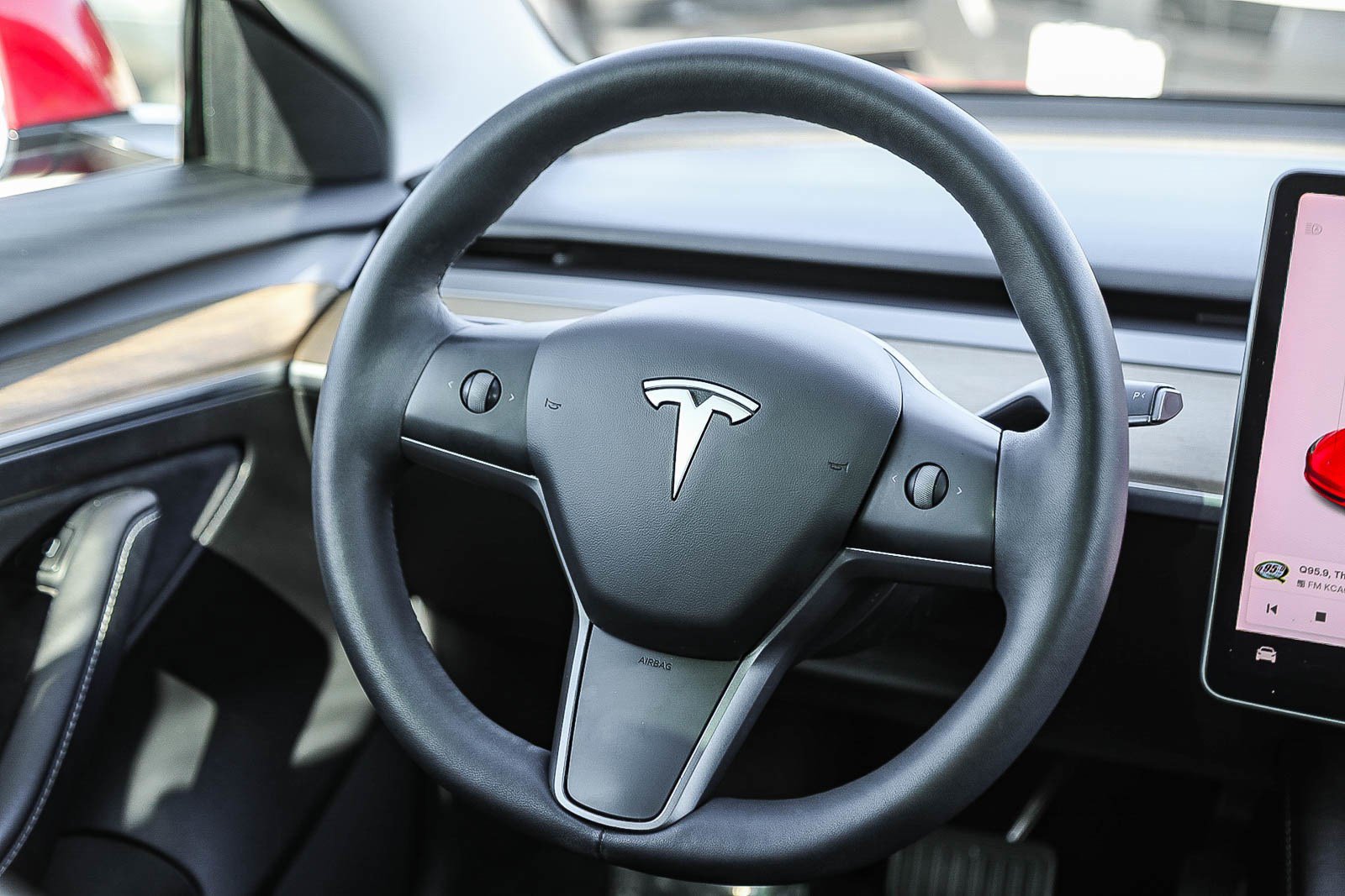 Used 2021 Tesla Model 3 Standard Range Plus RWD image 15