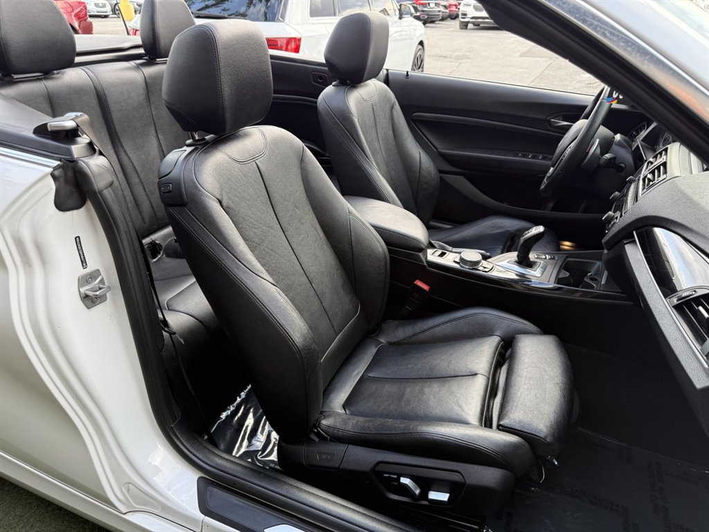 Used 2017 BMW 230i Convertible RWD image 17