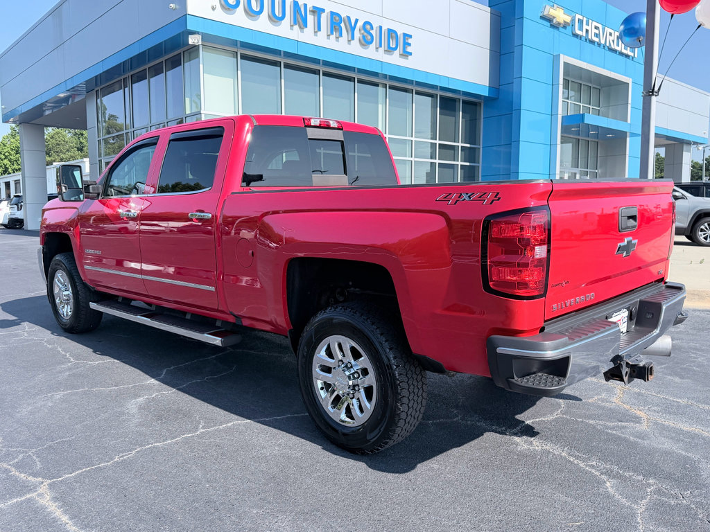 Used 2018 Chevrolet Silverado 2500 LTZ AWD/4WD image 7