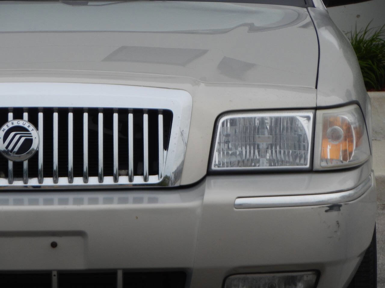 Used 2008 Mercury Grand Marquis LS RWD image 8