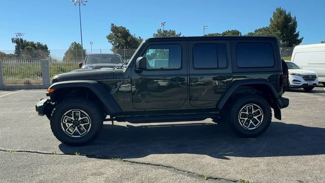 Used 2024 Jeep Wrangler Unlimited Rubicon w/ Technology Group image 5