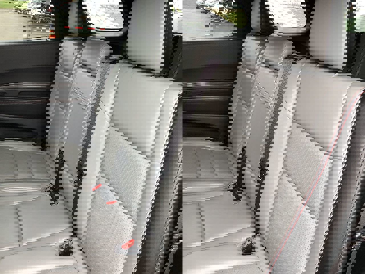 Used 2024 Dodge Durango GT image 13