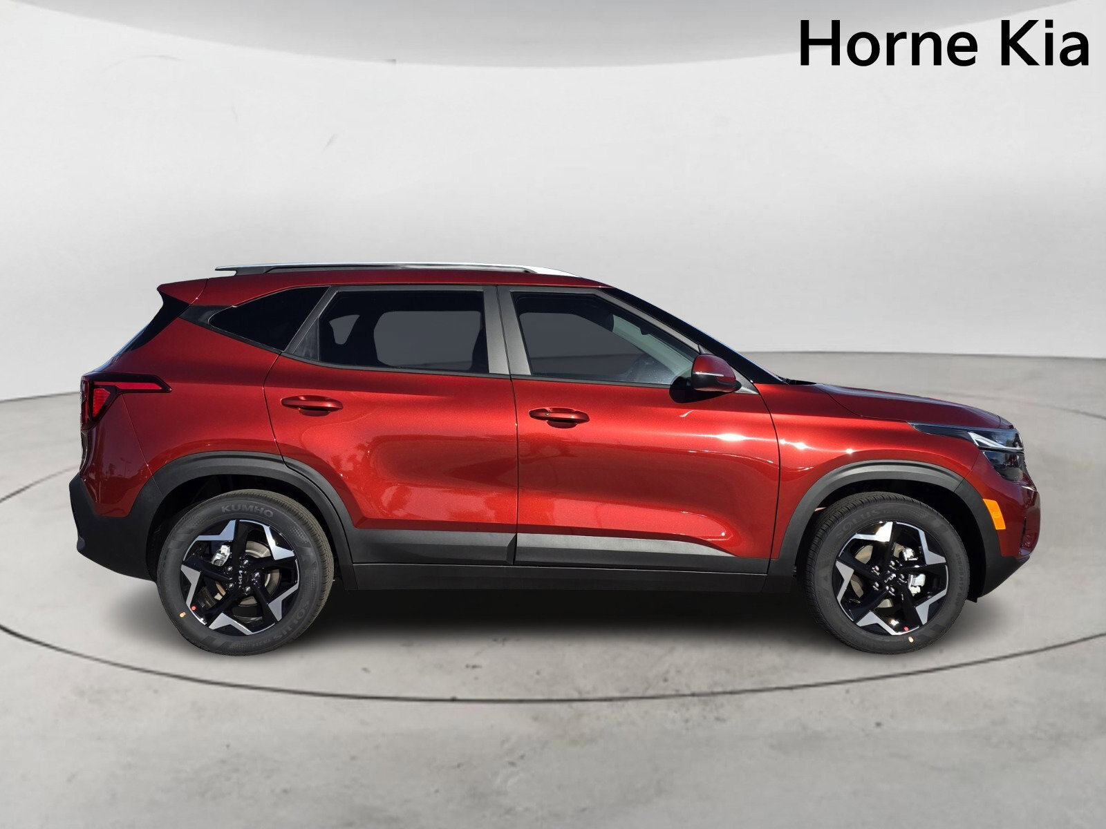 New 2026 Kia Seltos S image 3