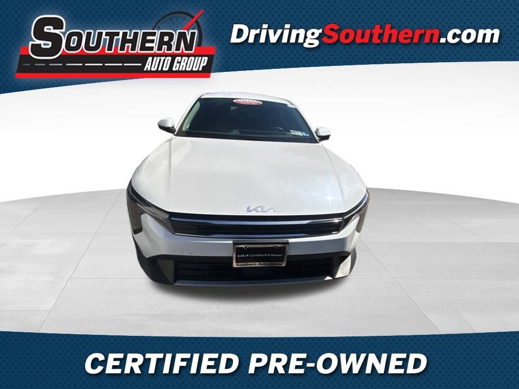 Certified 2025 Kia K4 GT-Line Turbo FWD image 1
