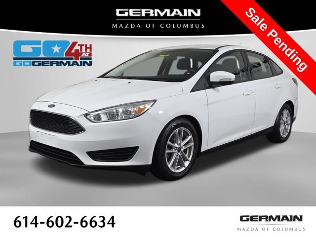 Used 2017 Ford Focus SE FWD image 1