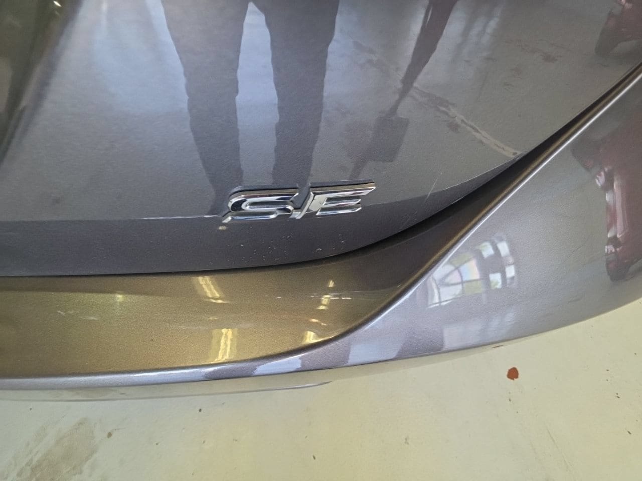 Used 2020 Toyota Camry SE FWD image 5