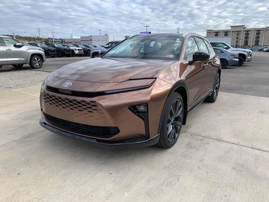 New 2025 Toyota Crown Signia image 7