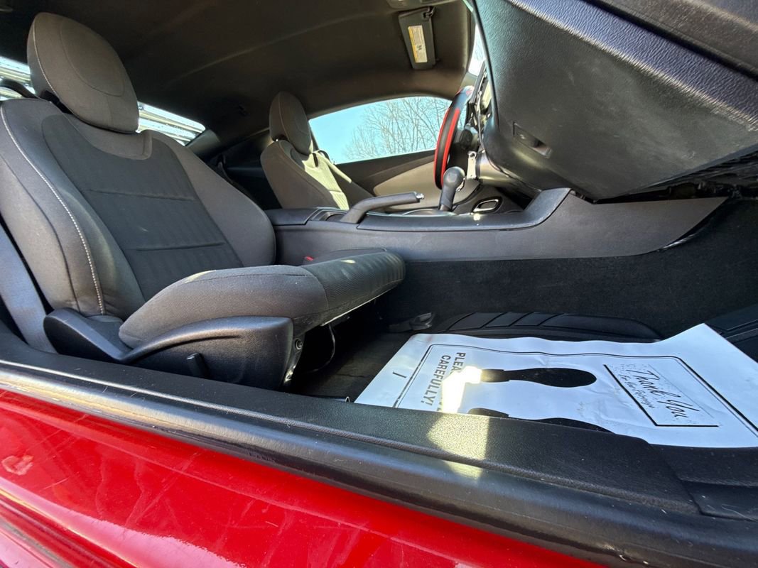 Used 2013 Chevrolet Camaro LS RWD image 22