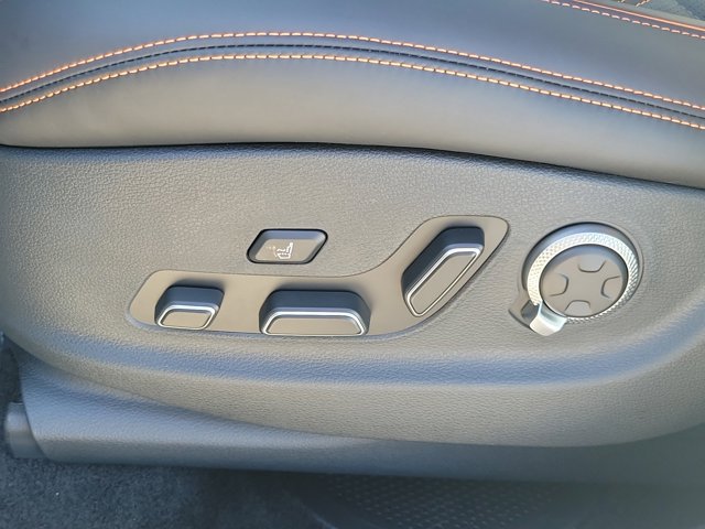 New 2026 Genesis GV70 3.5T Sport Prestige AWD/4WD image 25