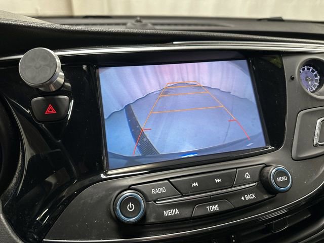 Used 2018 Buick Envision Essence AWD/4WD image 12