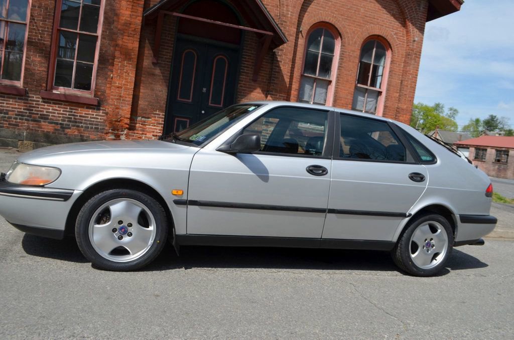 Used 1997 Saab 900 S FWD image 11