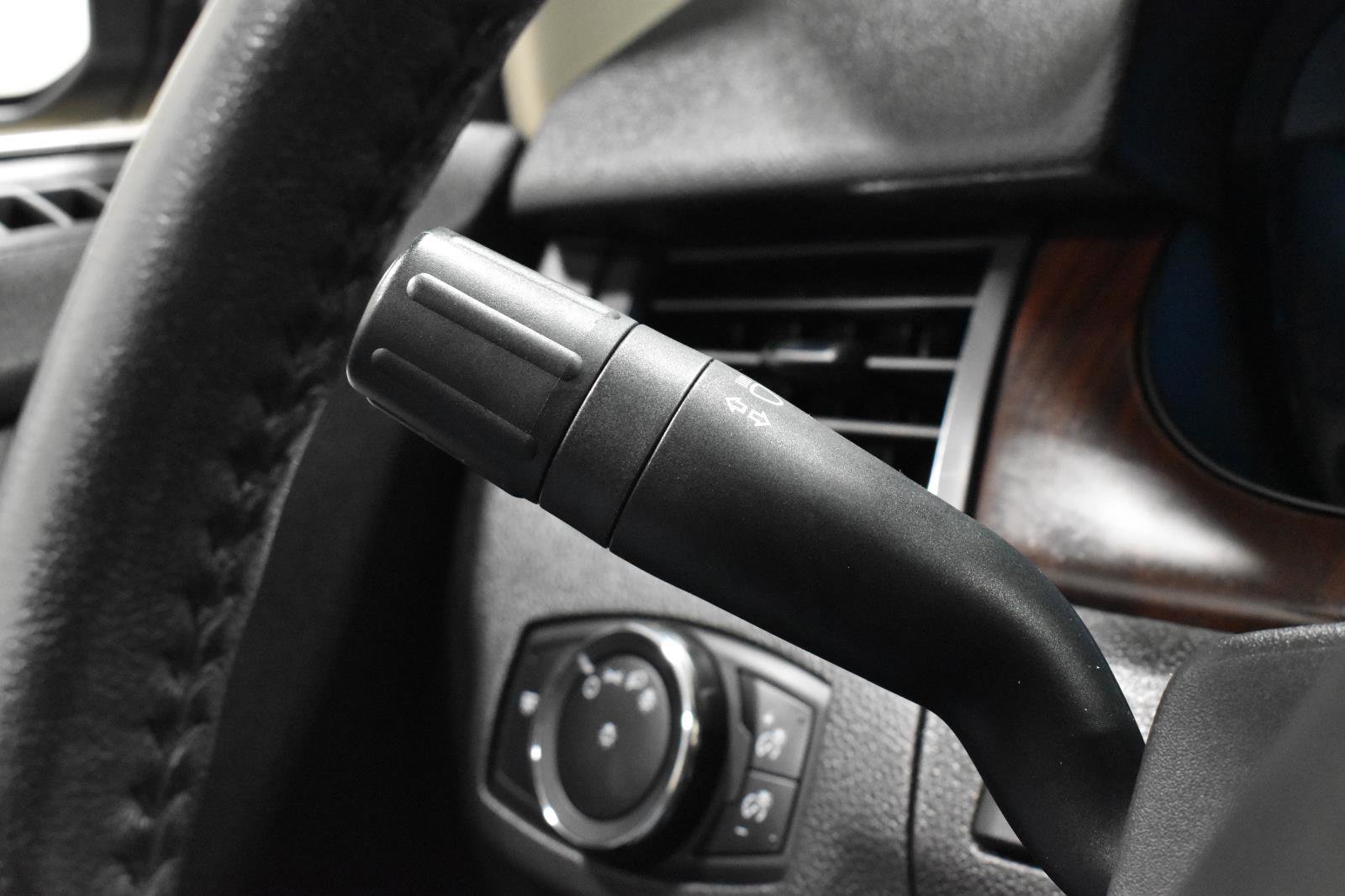 Used 2014 Ford Edge Limited w/ Canadian Touring Package image 13