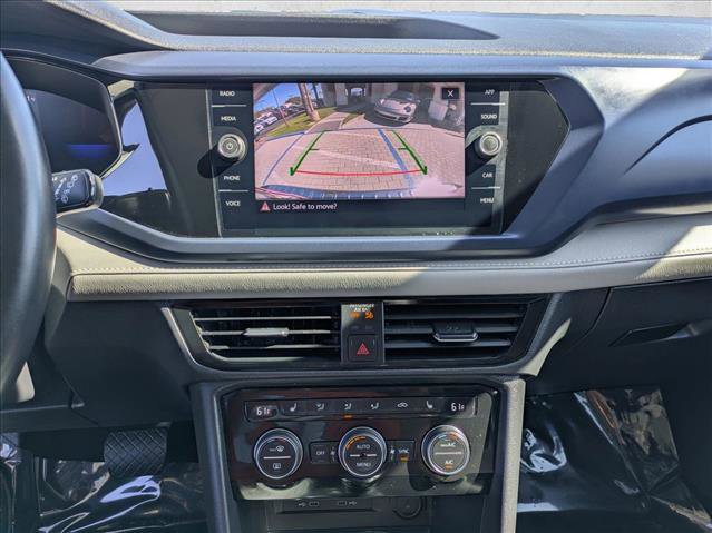 Certified 2024 Volkswagen Taos SE FWD image 14