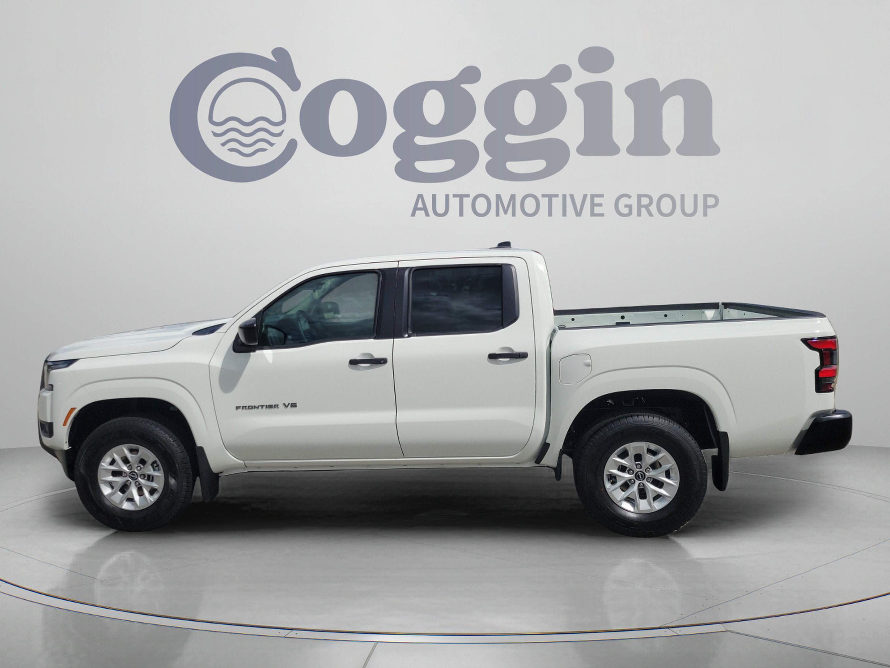 New 2027 Nissan Frontier S w/ Tow Package AWD/4WD image 2