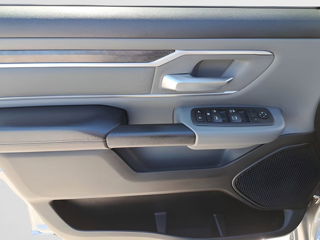 Used 2023 RAM 1500 Big Horn image 12