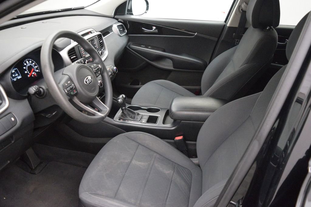 Used 2016 Kia Sorento LX image 10