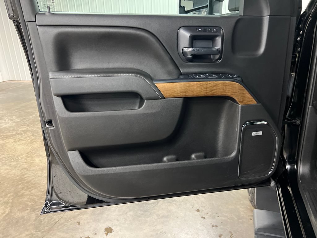 Used 2015 Chevrolet Silverado 2500 LTZ w/ Duramax Plus Package AWD/4WD image 14