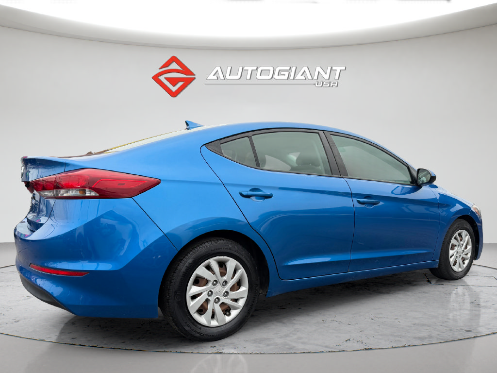 Used 2017 Hyundai Elantra SE FWD image 7