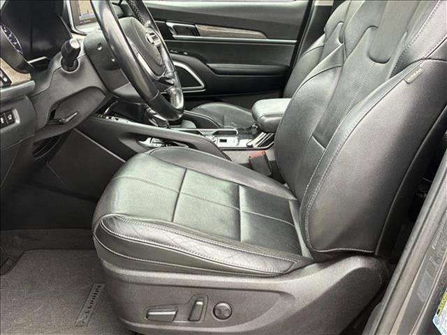 Used 2020 Kia Telluride EX w/ EX Premium Package image 11
