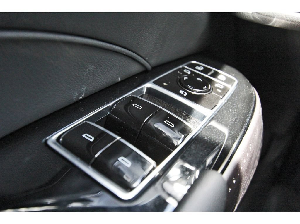 New 2027 Cadillac Lyriq Luxury AWD/4WD image 15