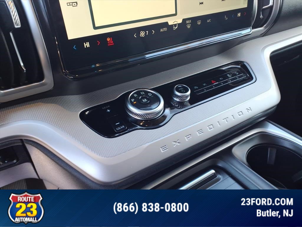Certified 2025 Ford Expedition Max Active image 12