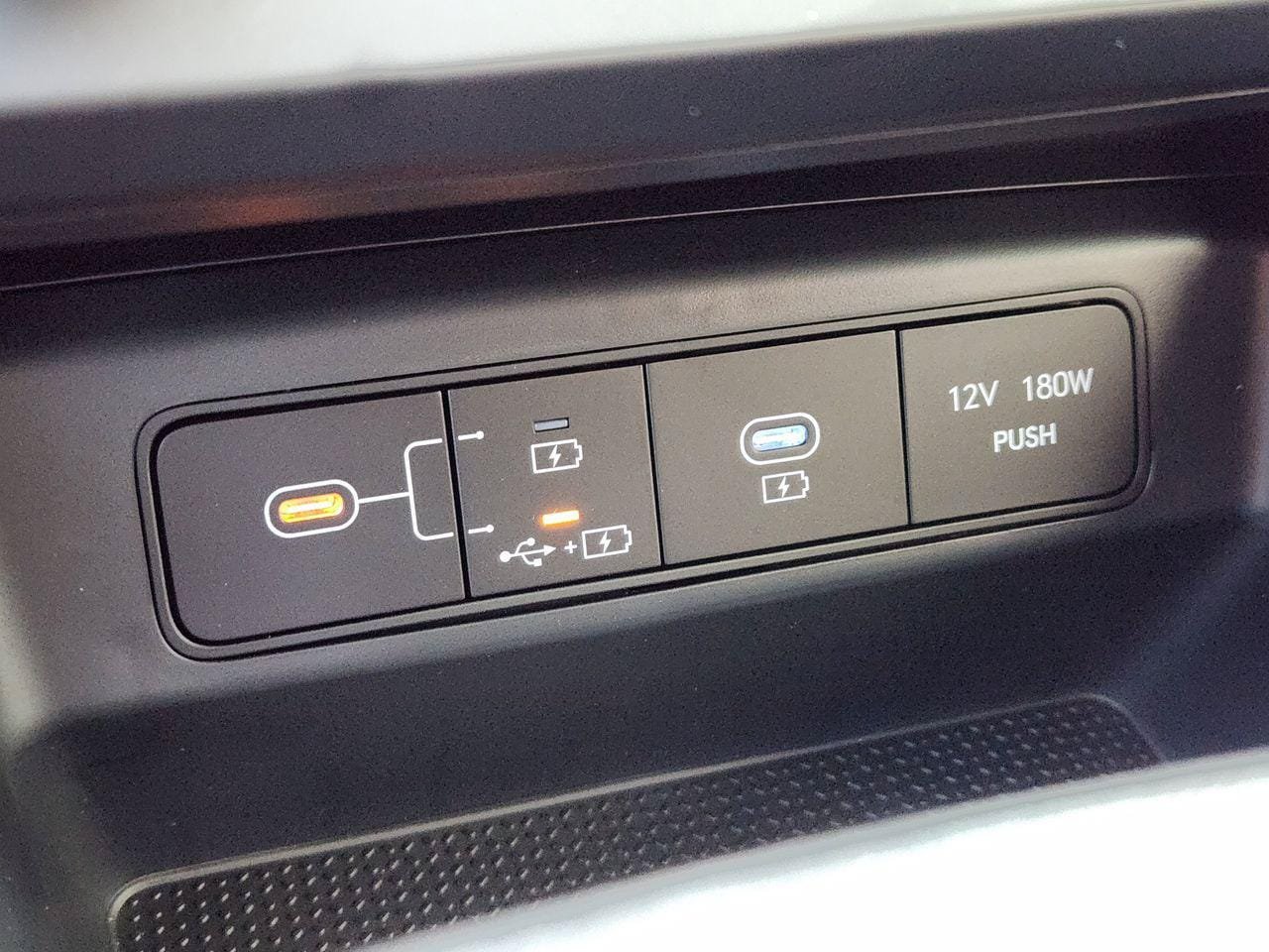 New 2027 Hyundai Santa Cruz SE FWD image 17