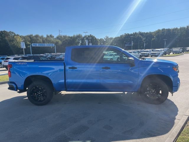 New 2026 Chevrolet Silverado 1500 Custom w/ Turbomax Blackout Package AWD/4WD image 13