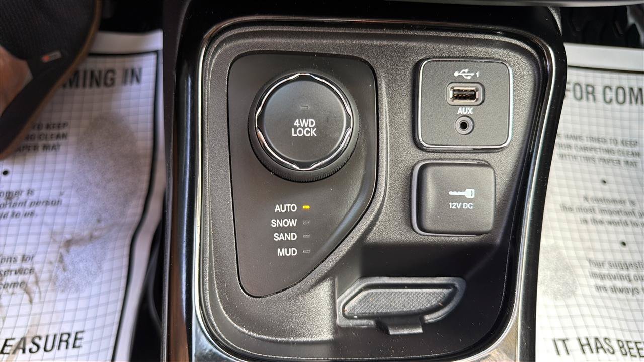 Used 2021 Jeep Compass Latitude AWD/4WD image 26