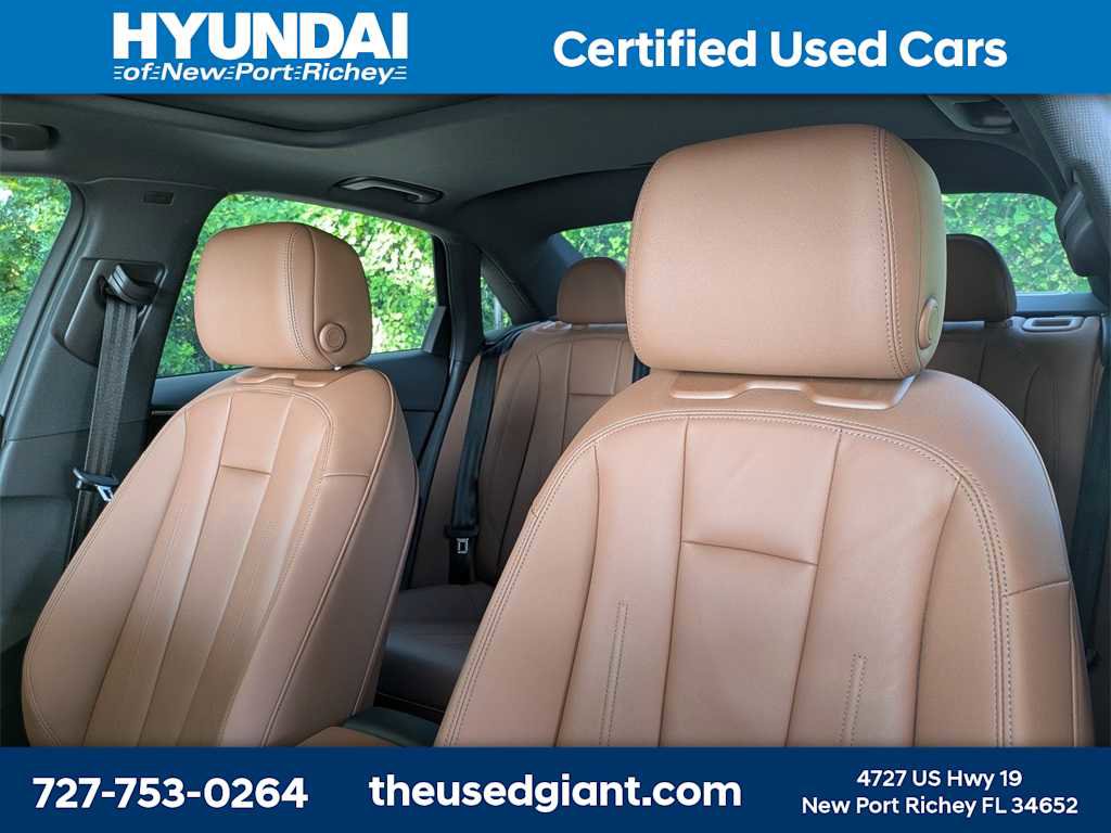 Used 2024 Audi A4 2.0T Premium Plus image 7