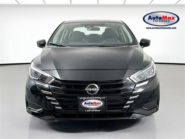 Used 2023 Nissan Versa SV image 7