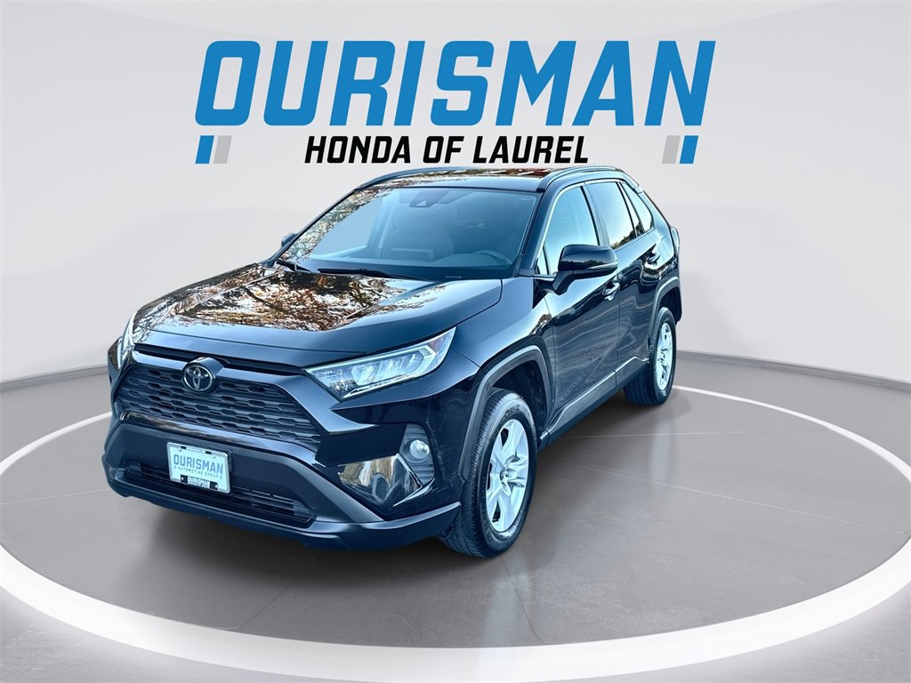 Used 2021 Toyota RAV4 XLE image 4