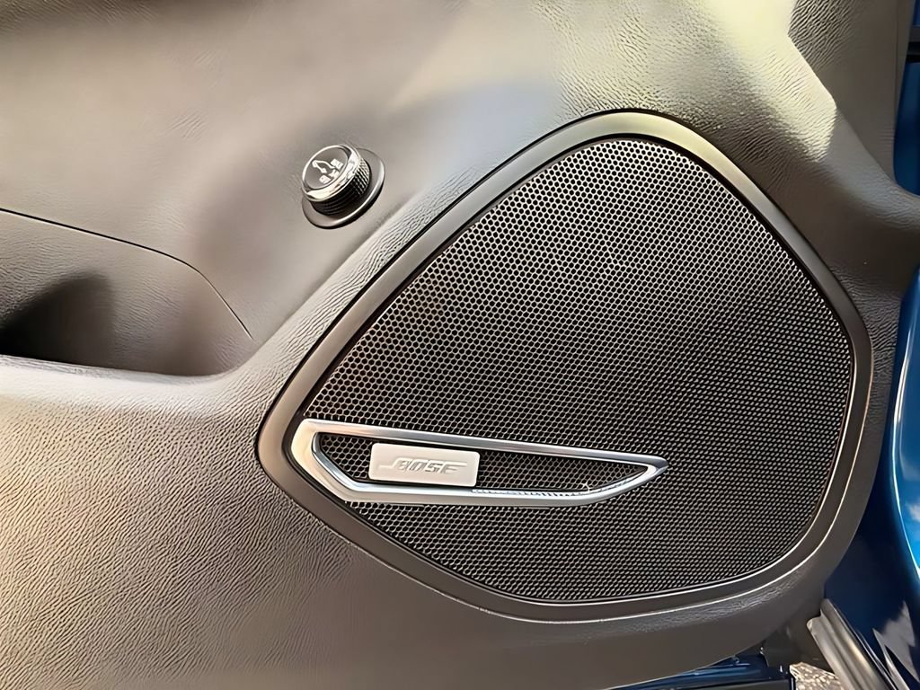 Used 2023 Buick Envision Avenir AWD/4WD image 12