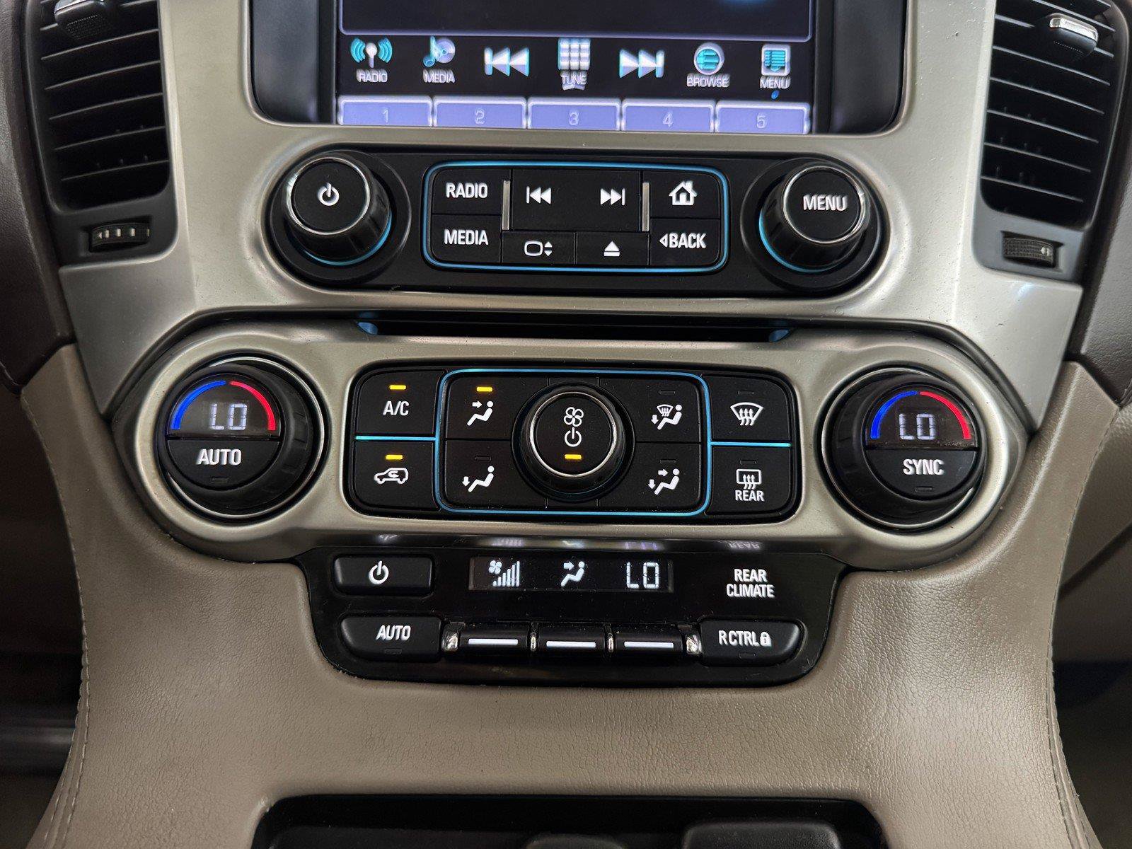 Used 2016 Chevrolet Suburban LS RWD image 15