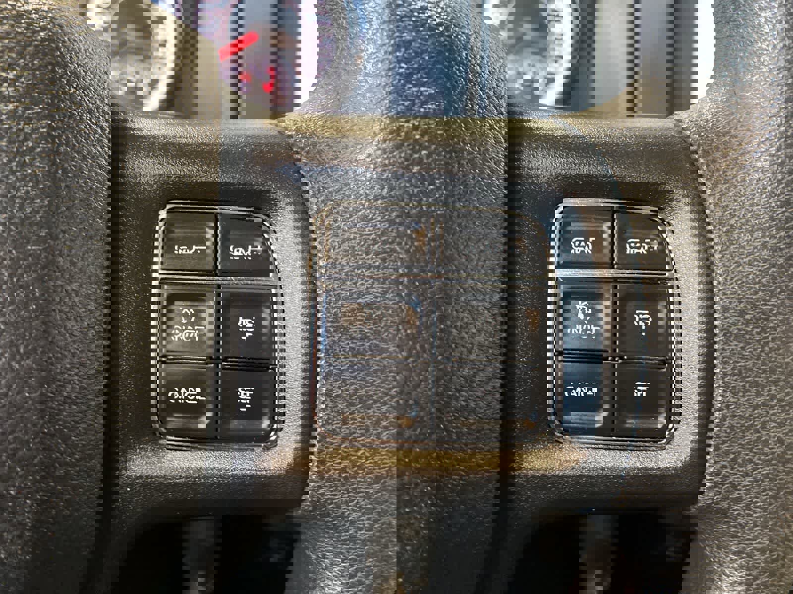 Used 2019 RAM 1500 Classic SLT image 21