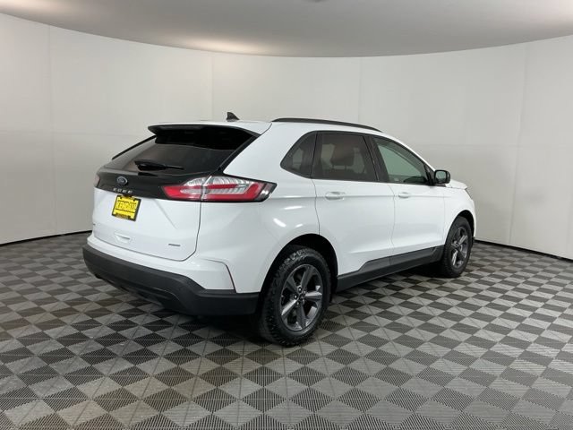 Used 2024 Ford Edge SEL w/ Sport Appearance Package AWD/4WD image 5