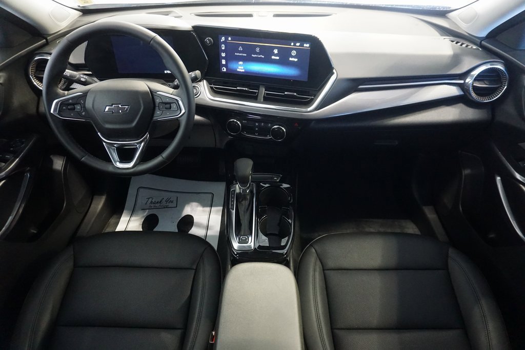 Used 2025 Chevrolet Trax ACTIV w/ Sunroof Package image 28