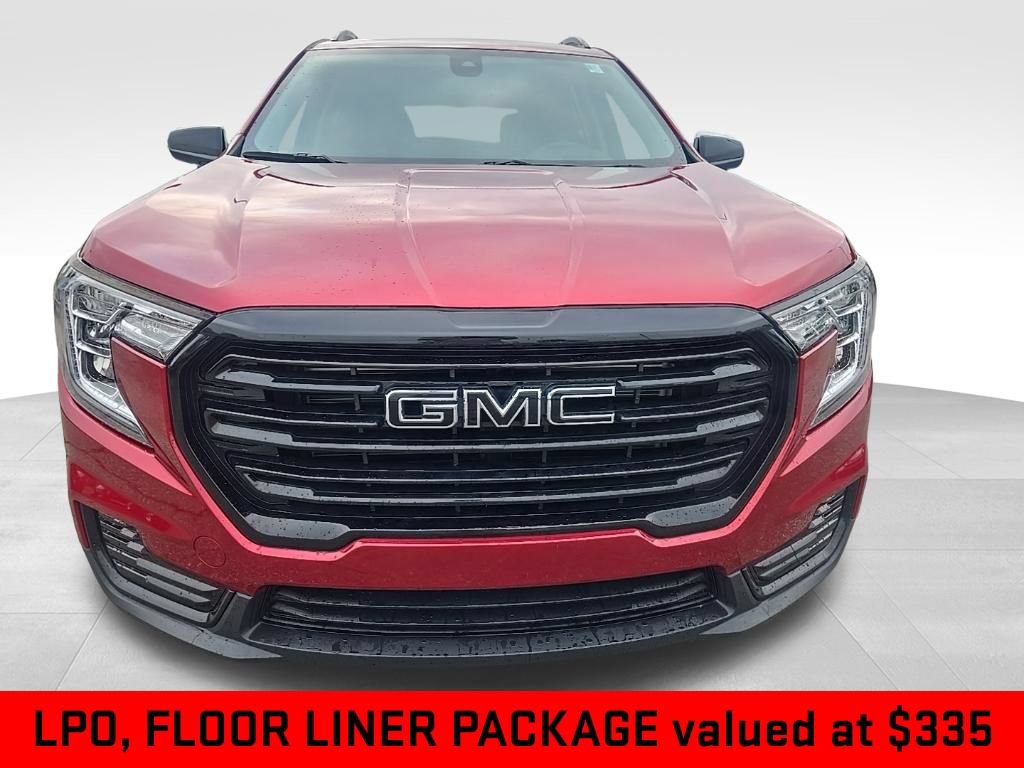 Certified 2023 GMC Terrain SLE w/ Driver Convenience Package FWD image 8