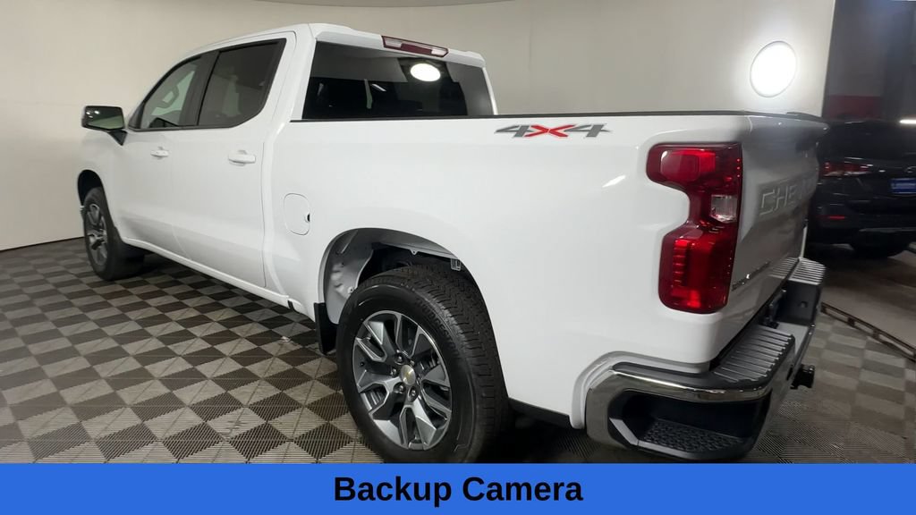 Used 2026 Chevrolet Silverado 1500 LT AWD/4WD image 9