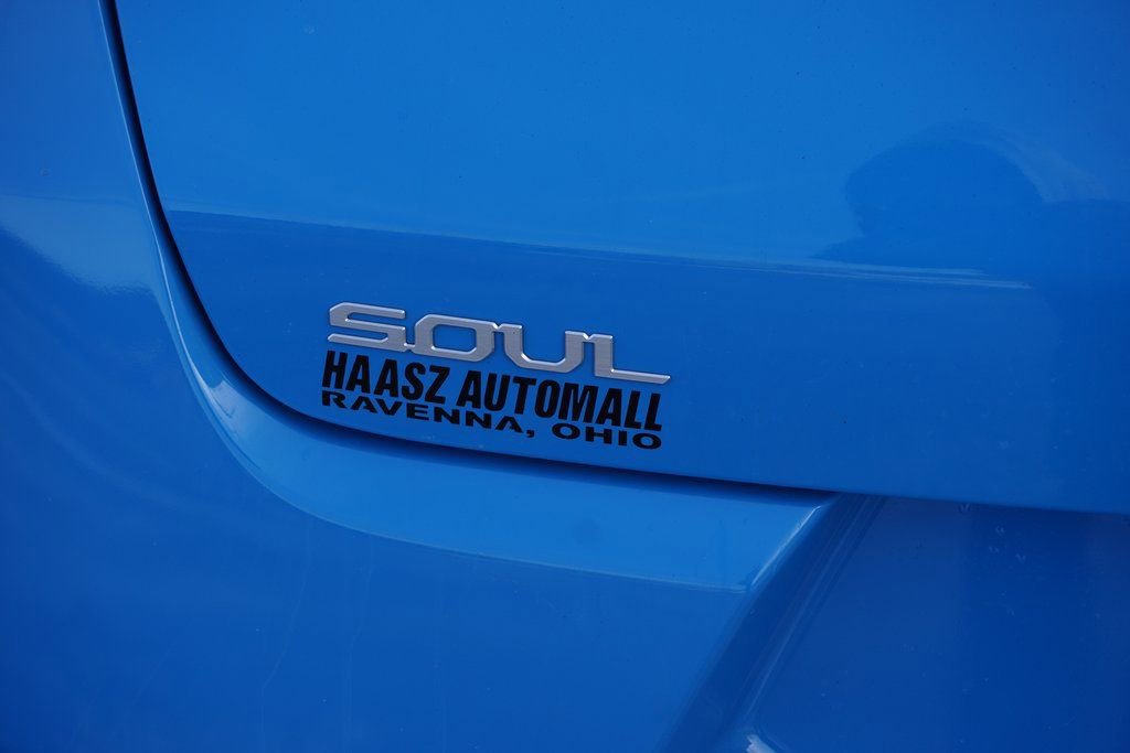 Used 2023 Kia Soul GT-Line image 7