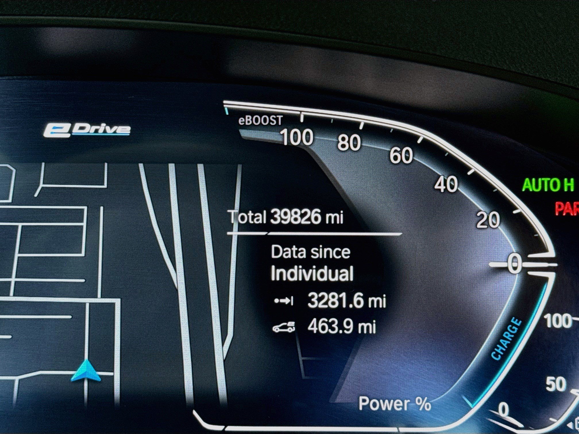 Used 2021 BMW 530e w/ Luxury Seating Package RWD image 8