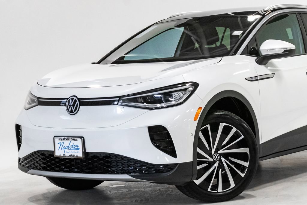 Used 2023 Volkswagen ID.4 Pro S Plus image 2