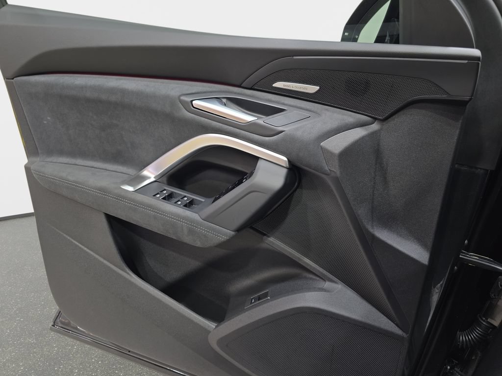 New 2026 Audi SQ5 Premium Plus AWD/4WD image 25