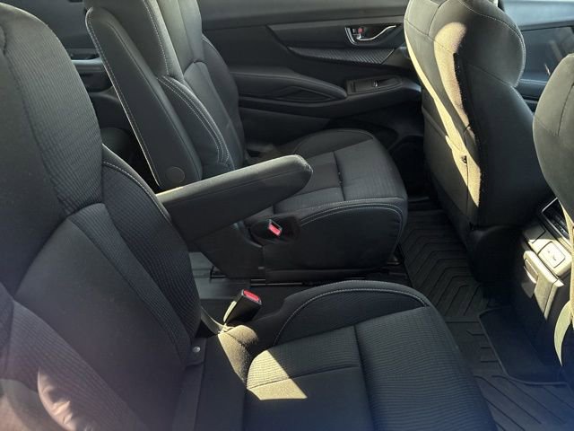 Used 2023 Subaru Ascent Premium w/ Convenience Package image 9