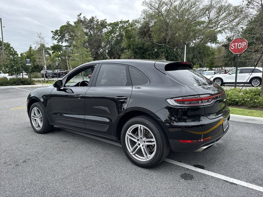 Used 2021 Porsche Macan AWD/4WD image 12